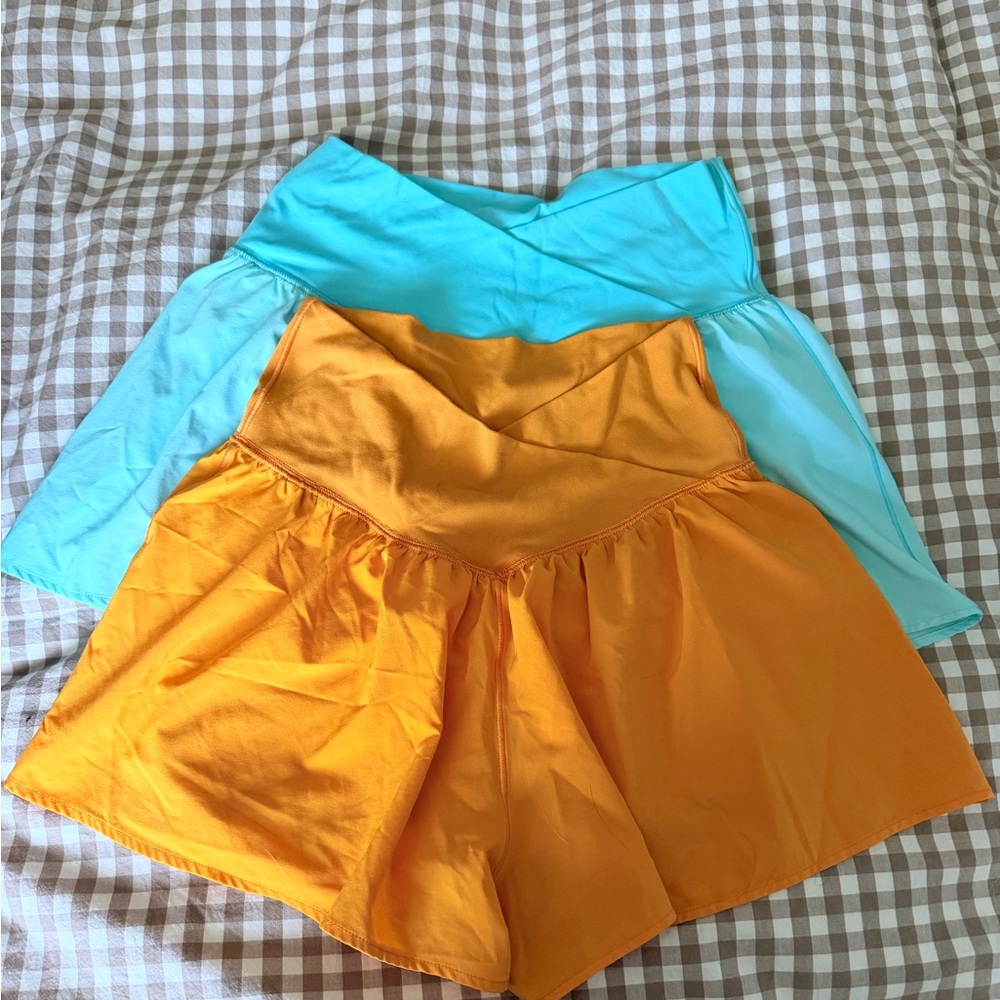 Aerie Women’s High-Waist Shorts - Orange & Light Blue